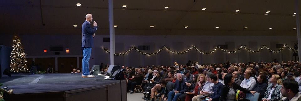 Thousands Gather for Porter Ranch Town Hall Meeting